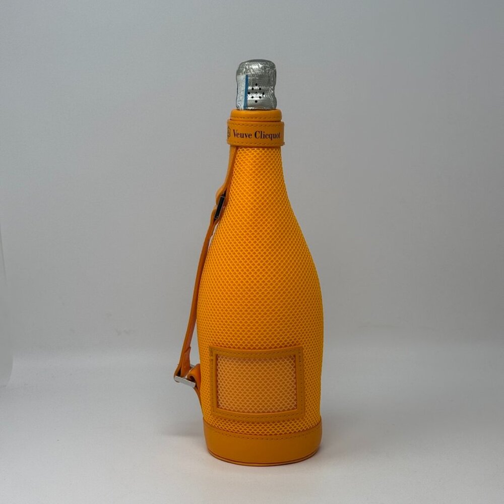 Veuve Clicquot Orange Insulated Champagne Bottle Sleeve Jacket Zipper Brut queen